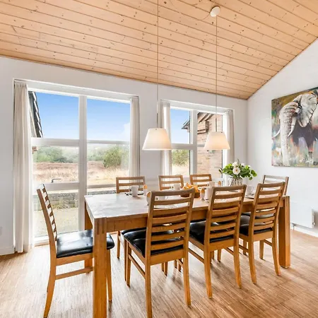 Feriehus Lovely With Hot Tub, Sauna And Space For 8 People